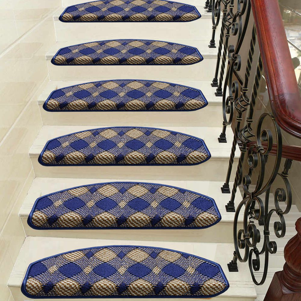 Desenli Kendinden Yapışkanlı Merdiven Basamak Paspası / Halısı