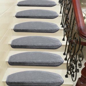 Gri-Kendinden-Yapiskanli-Merdiven-Basamak-Paspasi-Halisi.jpg Gri Kendinden Yapışkanlı Merdiven Basamak Paspası / Halısı